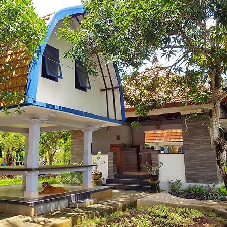 Uluwatu Oyo 3186 Thomas Garden Place מראה חיצוני תמונה