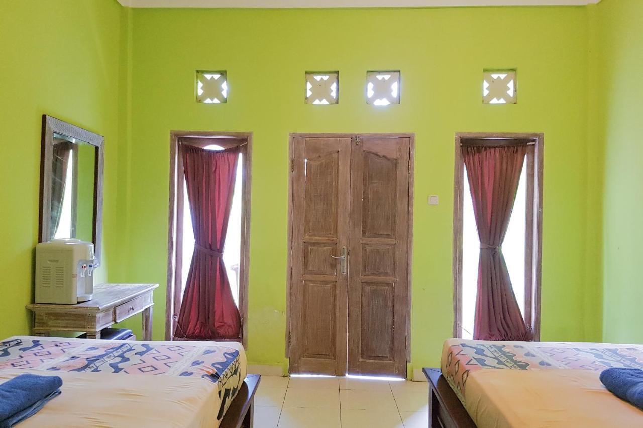 Uluwatu Oyo 3186 Thomas Garden Place מראה חיצוני תמונה