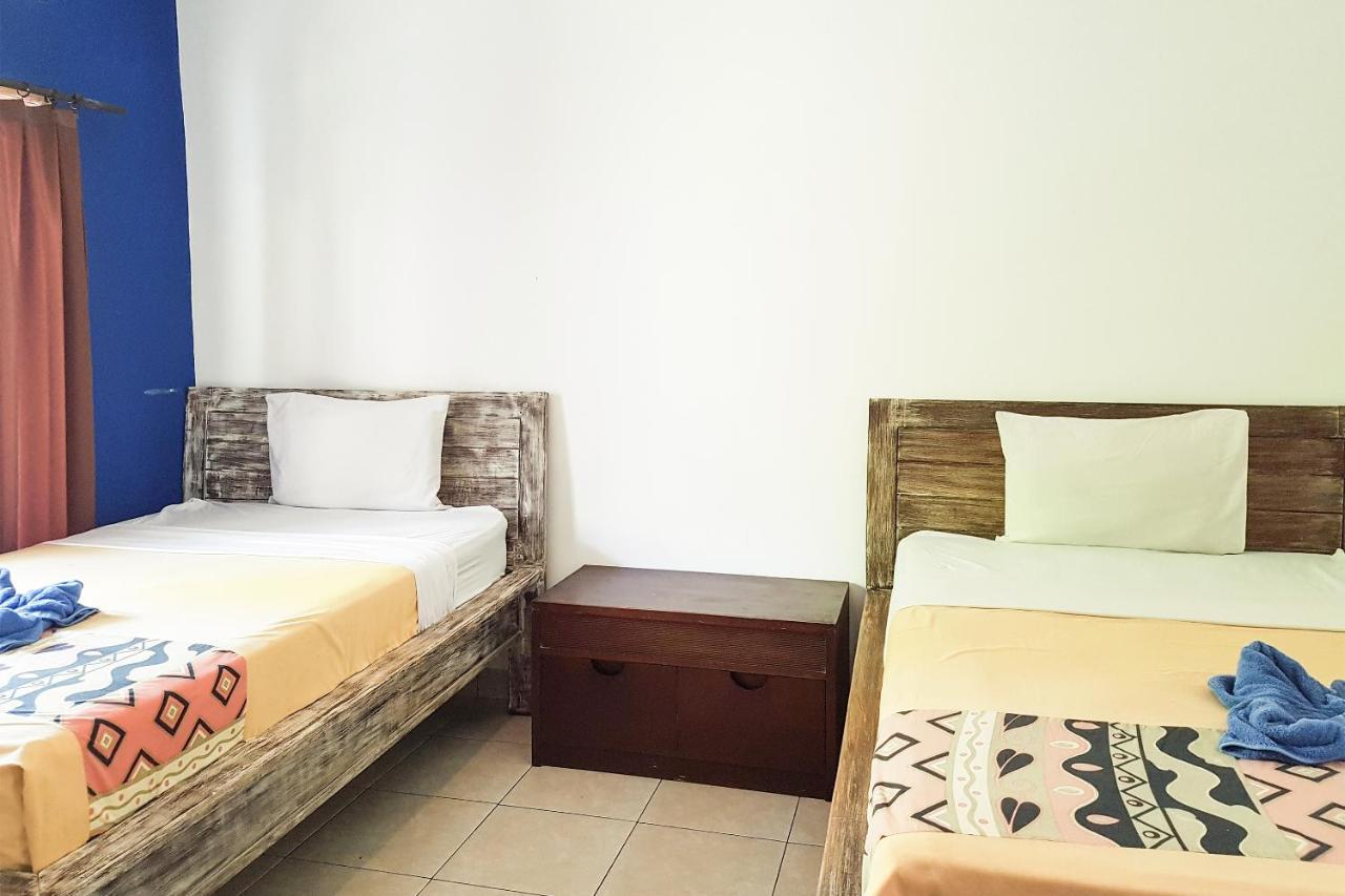 Uluwatu Oyo 3186 Thomas Garden Place מראה חיצוני תמונה