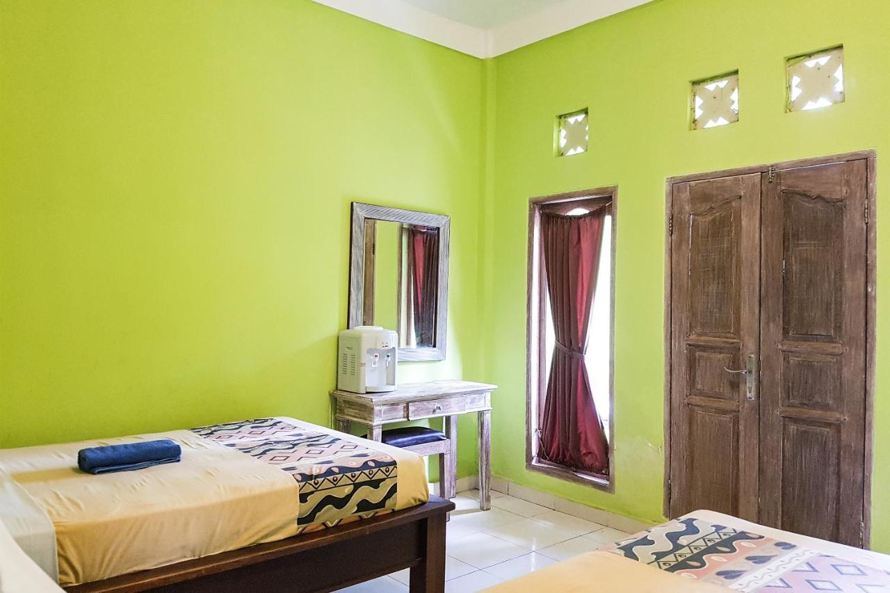 Uluwatu Oyo 3186 Thomas Garden Place מראה חיצוני תמונה